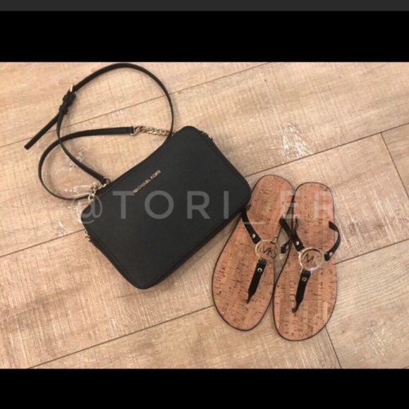 Michael Kors Women’s Sandals NWB - Picture 2 of 2